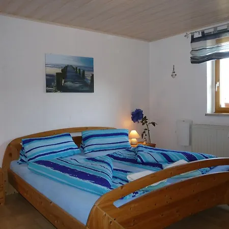 Ferienwohnung Bruckner Apartman