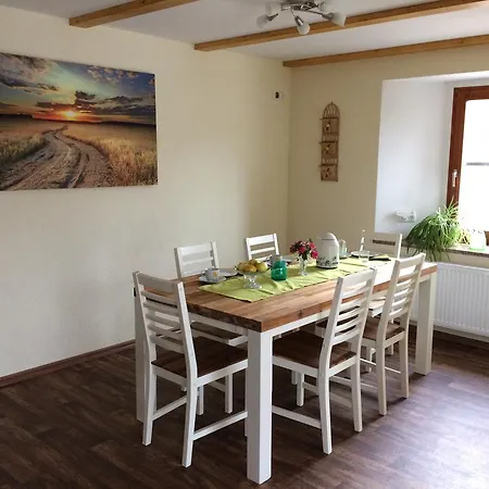 Ferienwohnung Bruckner Apartman *